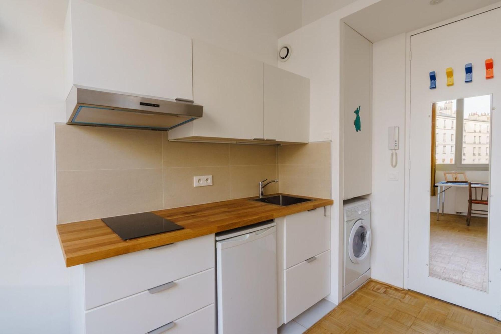 Holiday home Centrally-located Studio Reuilly-diderot